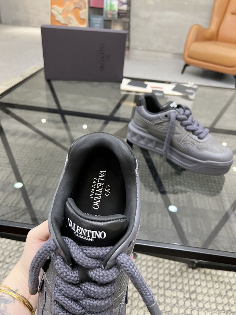 Valentino Sneakers